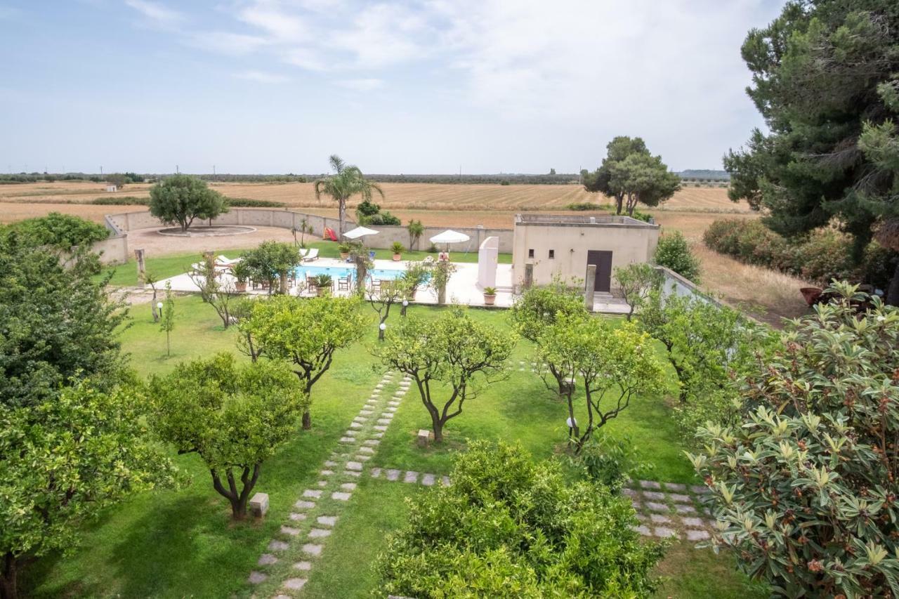 Masseria Li Campi Cavallino di Lecce Exterior foto